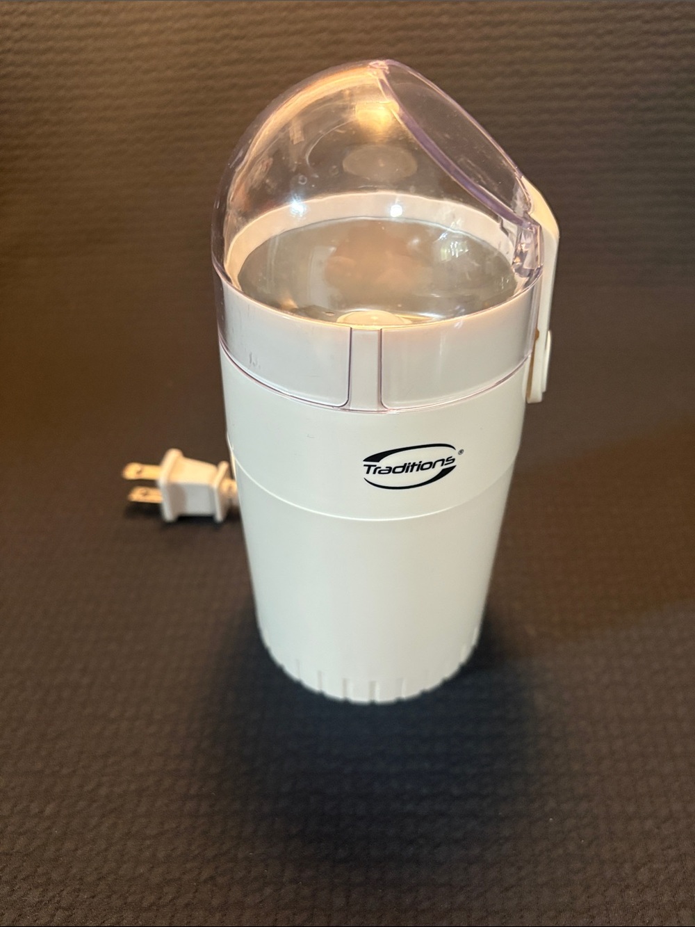 White Corded Electric coffee Grinder Traditions - Compact Countertop Grinder